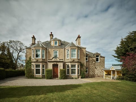 Tali Ayer Bed and Breakfast in Nairn