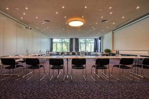 FourSide Plaza Hotel Trier, Trademark Collection by Wyndham Hotel in Trier