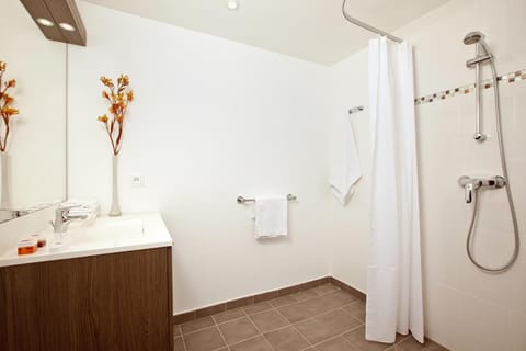 Séjours & Affaires Massy Atlantis Apartment hotel in Massy