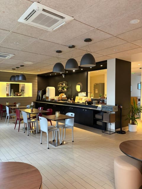 Campanile Annemasse Centre - Gare Hotel in Annemasse