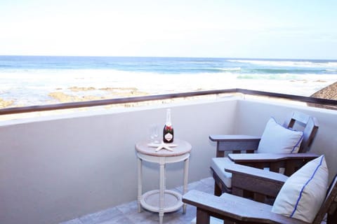 Little Rock Guesthouse Bed and Breakfast in Western Cape