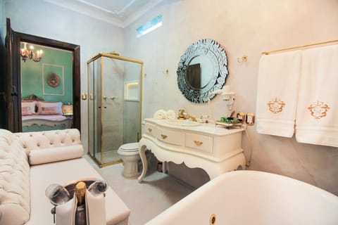 Casa Nostra Boutique Hotel Bed and Breakfast in Paraty