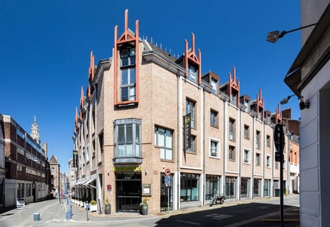 B&B HOTEL Arras Centre Les Places Hotel in Arras