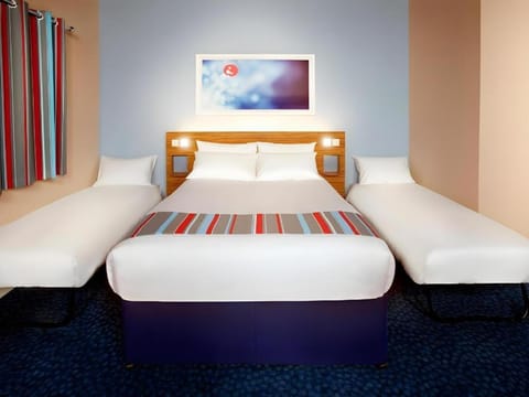 Travelodge Glasgow Airport Hotel in Paisley