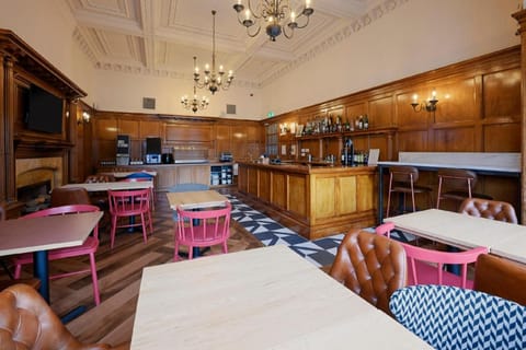 Travelodge Edinburgh Haymarket Hotel in Edinburgh