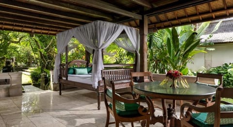 Honeymoon Guesthouse Bed and Breakfast in Ubud