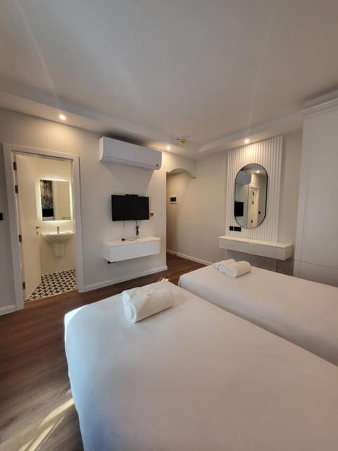 Carlton Hotel Hotel in Sliema