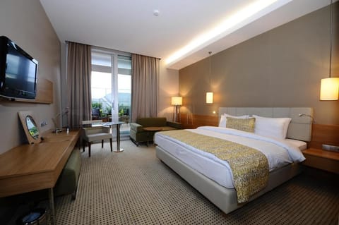 Ramada by Wyndham Podgorica Hotel in Podgorica