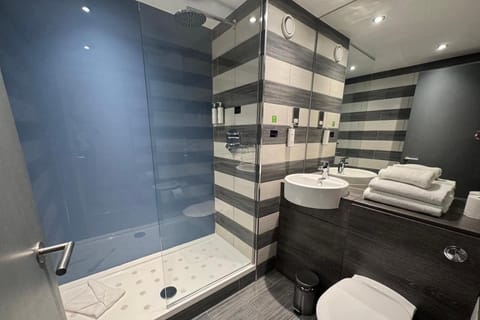 Village Hotel Edinburgh Hotel in Edinburgh