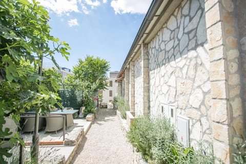 Garden Apartment Hotel Split Apartment hotel in Split