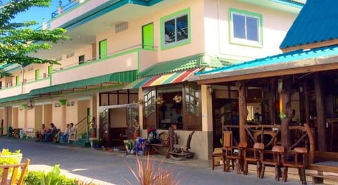 J Holiday Inn Hotel in Krabi Changwat