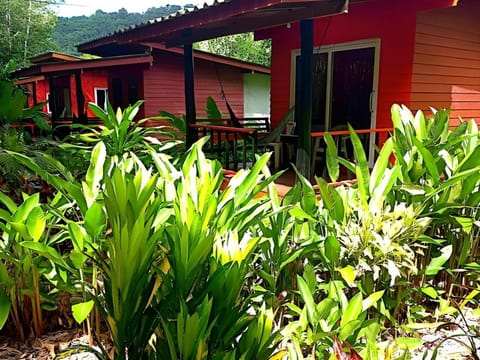 Lanta Maikeaw Bungalow Lodge in Krabi Changwat