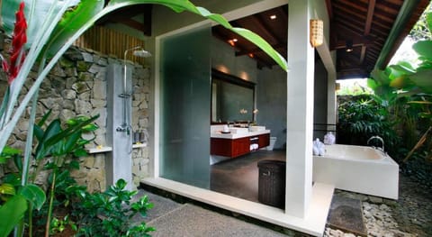 BeingSattvaa Luxury Ubud Resort in Tampaksiring