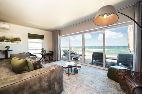 Beach Villa Wilderness Bed and Breakfast in Western Cape