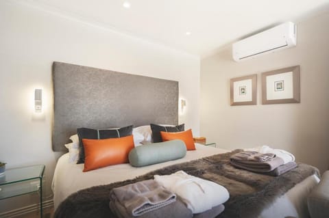 Beach Villa Wilderness Bed and Breakfast in Western Cape