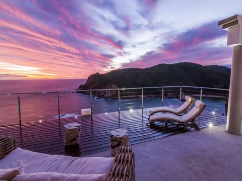Head Over Hills Luxury Retreat Hotel in Knysna