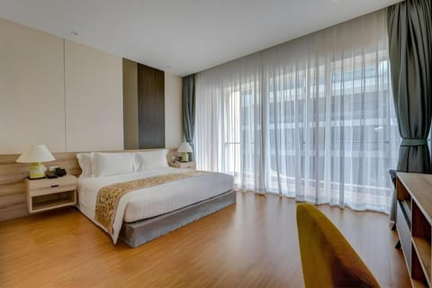 The Pelican Residence & Suites Krabi Hotel in Krabi Changwat