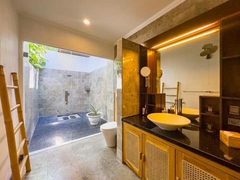 Villa Blubambu Bed and Breakfast in Kuta