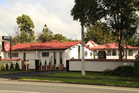 Papakura Motor Lodge & Motel Motel in Waikato