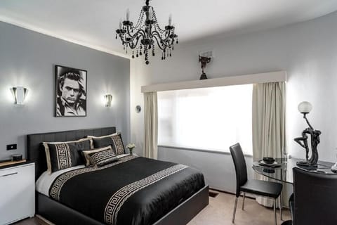 Jones On Wilson Boutique B&B Bed and Breakfast in Burnie