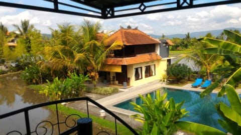 Atres Villa Campground/ 
RV Resort in Bali