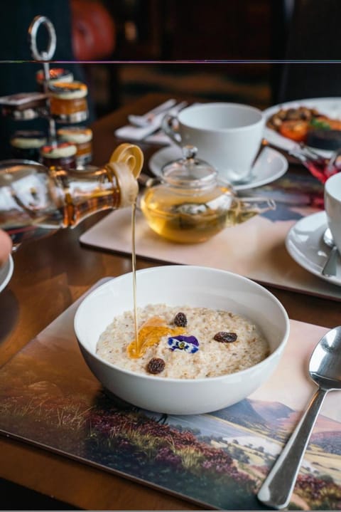 Eriskay B&B and Aviemore Glamping Bed and Breakfast in Aviemore