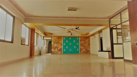 Hotel Star Inn Hotel in Jaipur