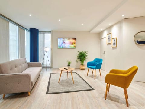 Residence Mercure Paris La Defense Grande Arche Apartment hotel in Puteaux