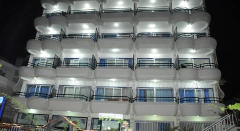 Ozgun Apart Otel Kusadasi Apartment hotel in Kusadasi