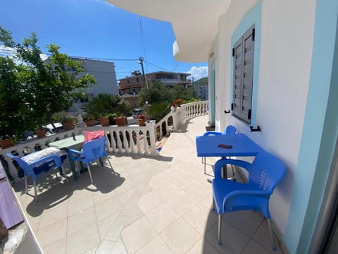 Vila leo Hotel in Ksamil