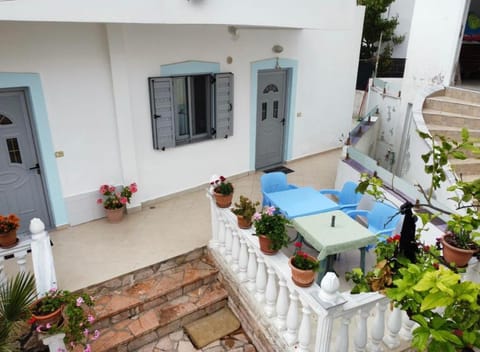 Vila leo Hotel in Ksamil