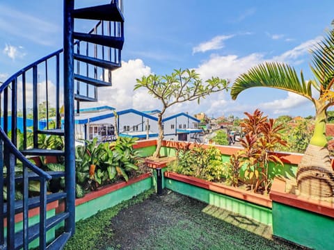 OYO 92175 Surya Madu Guest House Near Pantai Kelan Hotel in Kuta