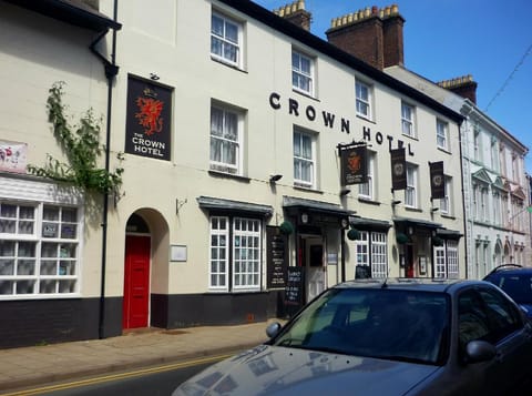 The Crown Hotel Hotel in Pwllheli