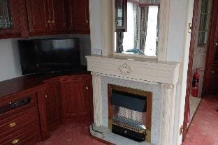 The Boat House Chalet, Boat of Garten, Near Aviemore, Sleeps 6 Chalet in Boat of Garten