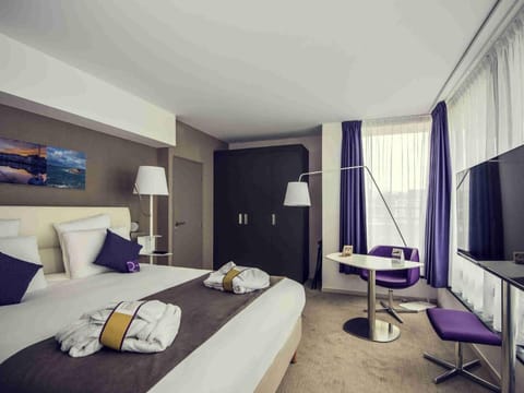 Mercure Cherbourg Centre Port Hotel in Normandy
