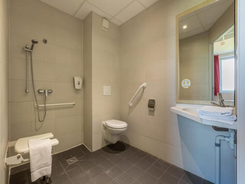 Première Classe Chartres Sud - Barjouville Hotel in Île-de-France