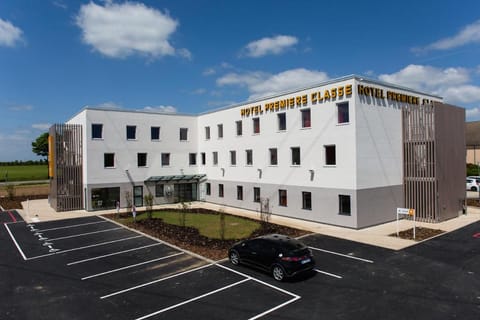 Première Classe Chartres Sud - Barjouville Hotel in Île-de-France
