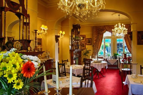 Innisfree House Bed and Breakfast in Dundalk