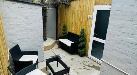 Osborne Luxury Hot Tub and Jacuzzi Suites Apartment in Blackpool