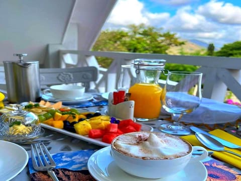 Fleur du Soleil Luxury Guesthouse Bed and Breakfast in Franschhoek