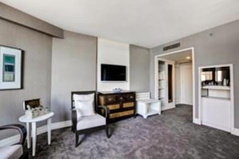 Suhan 360 Hotel and Spa Hotel in Kusadasi