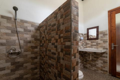 Pondok Wisata Sartaya 2 Vacation rental in Buleleng