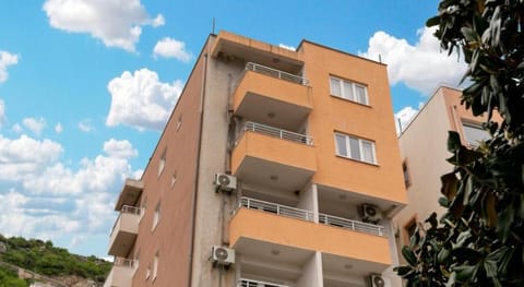 Apartments Evropa Lux Hotel in Budva