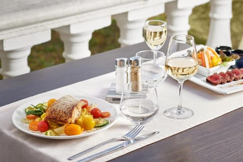 Kyriad Sens Hotel in Île-de-France