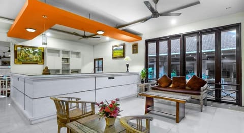 Dewi Sinta Hotel and Restaurant Hotel in Kediri