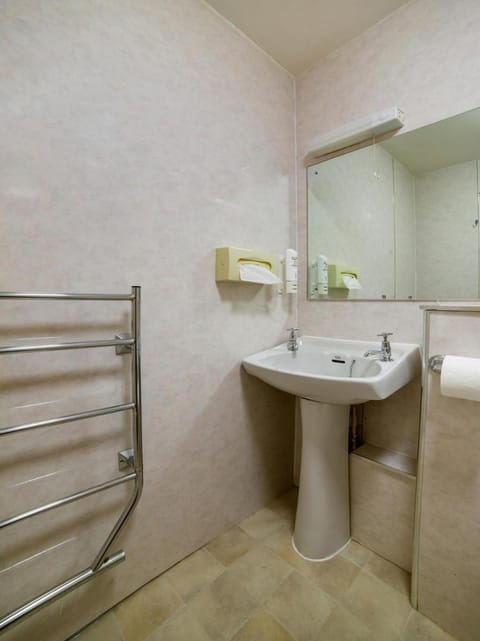 Brentwood Aberdeen City Centre near Union Street Hotel in Aberdeen