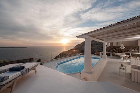 Ode Villa Oia Caldera & Sunset View Villa in Santorini