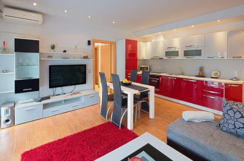 Montelux Apartments Apartment in Budva Municipality