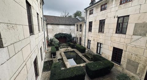 41 Maufoux By Bruno Colin Apartment in Beaune