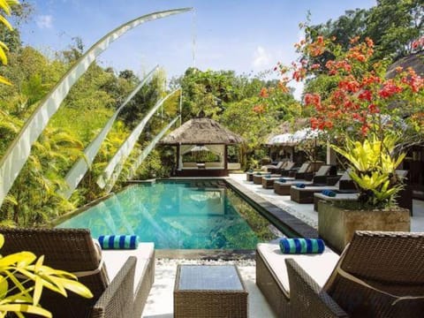 OMECURE Kaba Kaba by Nakula Villa in Kediri